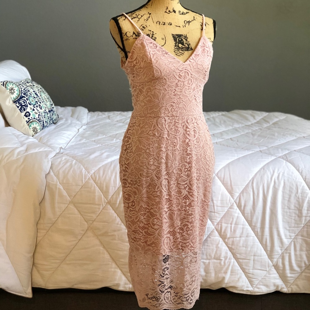 Charlotte Russe NWT lace pink cocktail dress